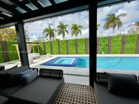 9351 SW 88th Terrace Miami FL 33176