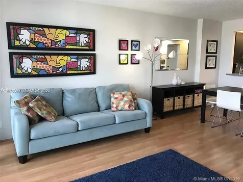 100 Bayview Drive Sunny Isles Beach FL 33160