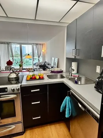 100 Bayview Drive Sunny Isles Beach FL 33160