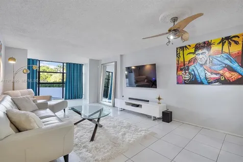 600 Parkview Drive Hallandale Beach FL 33009