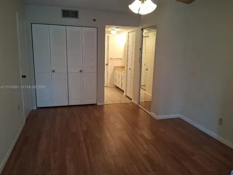 1100 St Charles Place Pembroke Pines FL 33026