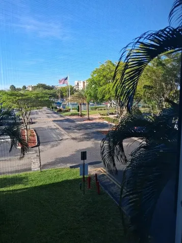 1100 St Charles Place Pembroke Pines FL 33026