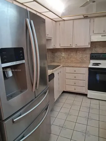 1100 St Charles Place Pembroke Pines FL 33026