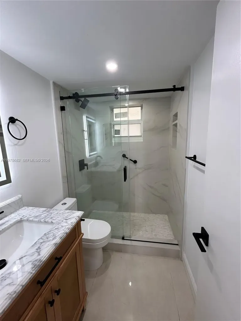 300 Berkley Road Hollywood FL 33024