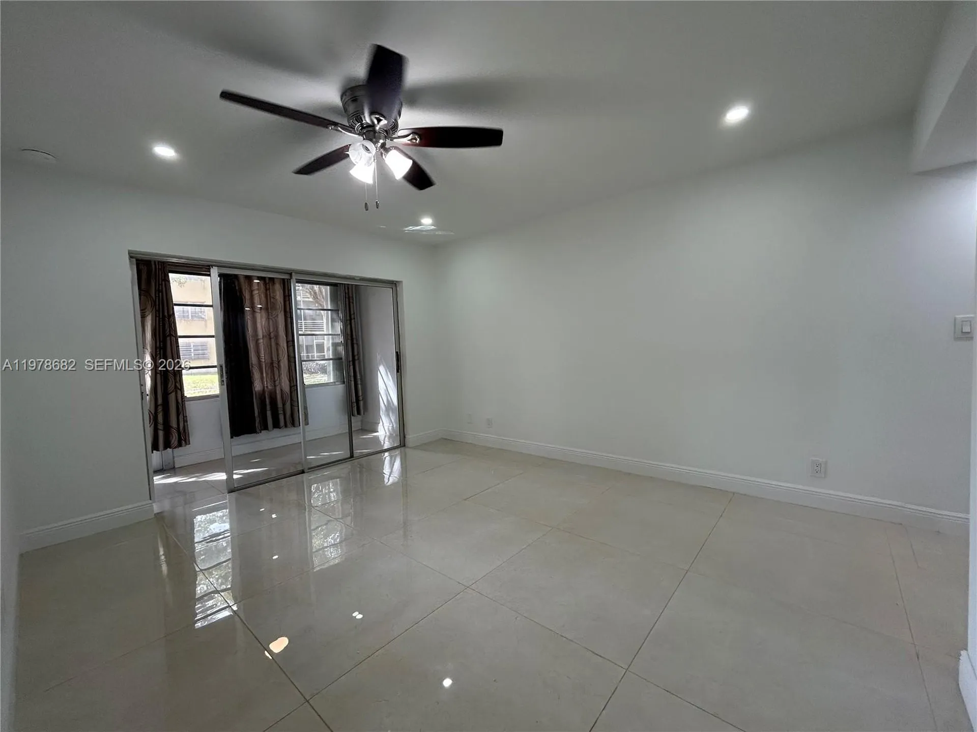 300 Berkley Road Hollywood FL 33024
