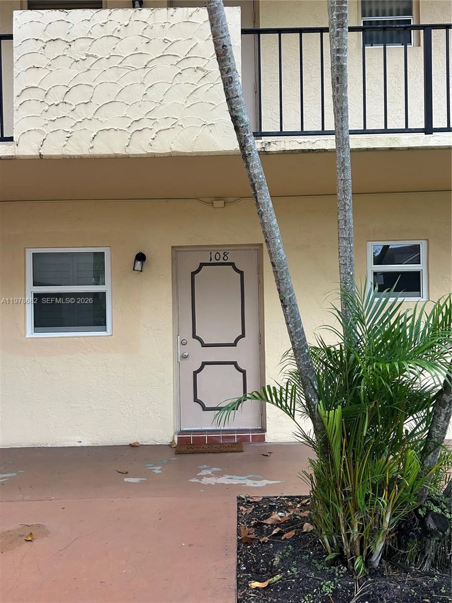 300 Berkley Road Hollywood FL 33024