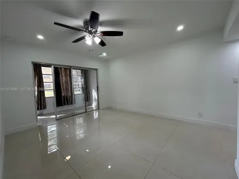 300 Berkley Road Hollywood FL 33024