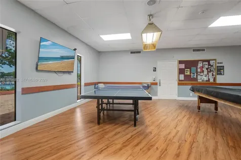 300 Berkley Road Hollywood FL 33024