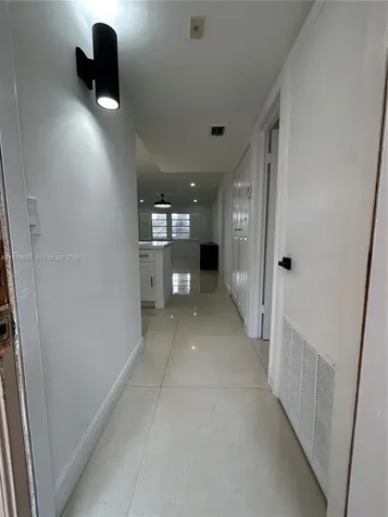 300 Berkley Road Hollywood FL 33024