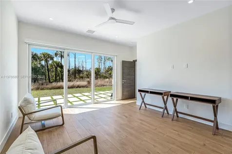 1899 Wilson Boulevard N Naples FL 34120