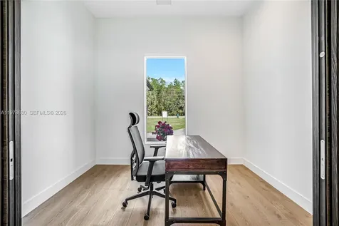 1899 Wilson Boulevard N Naples FL 34120