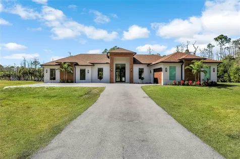 1899 Wilson Boulevard N Naples FL 34120