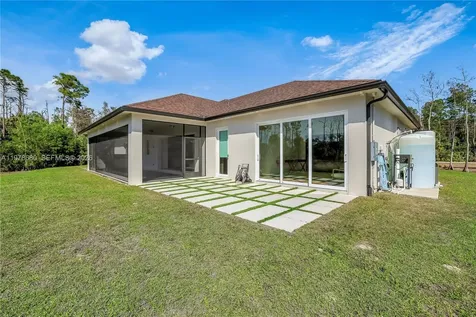 1899 Wilson Boulevard N Naples FL 34120