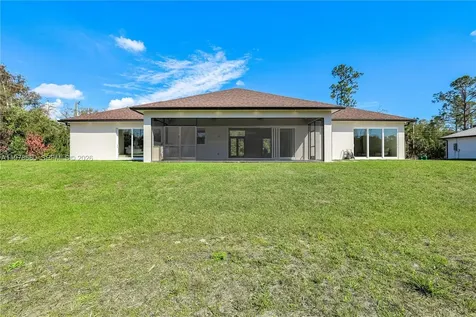 1899 Wilson Boulevard N Naples FL 34120