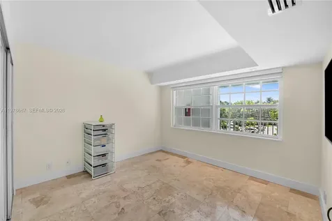 4015 W Palm Aire Drive Pompano Beach FL 33069