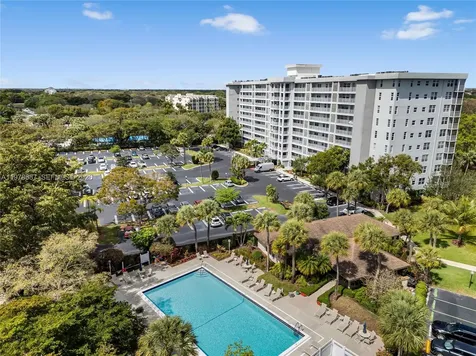4015 W Palm Aire Drive Pompano Beach FL 33069