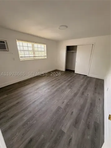 12195 W Dixie Highway North Miami FL 33161