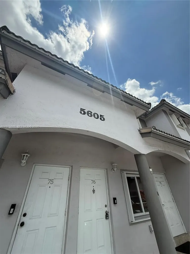 5605 NW 109th Avenue Doral FL 33178