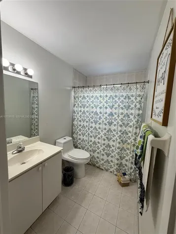 5605 NW 109th Avenue Doral FL 33178