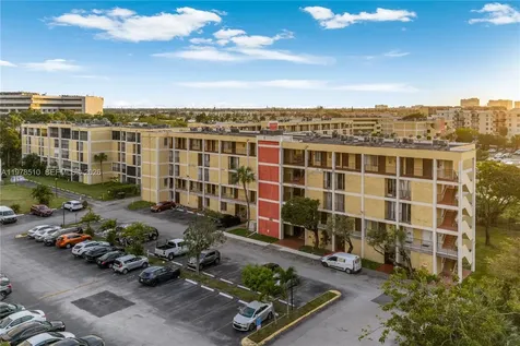 9210 Fontainebleau Boulevard Miami FL 33172