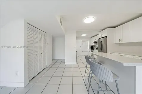 9210 Fontainebleau Boulevard Miami FL 33172