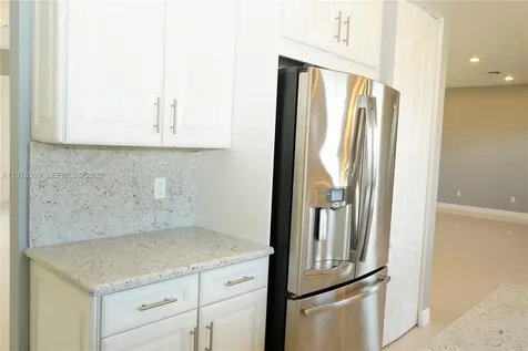 9701 Blue Isle Bay Parkland FL 33076