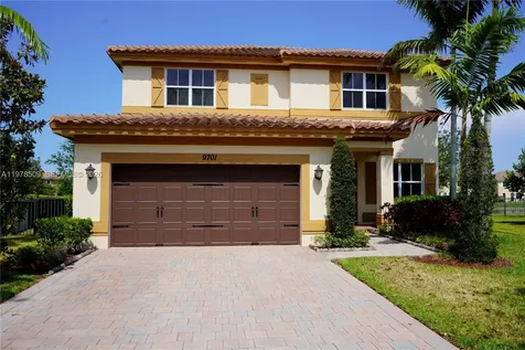 9701 Blue Isle Bay Parkland FL 33076