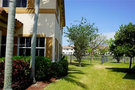 9701 Blue Isle Bay Parkland FL 33076
