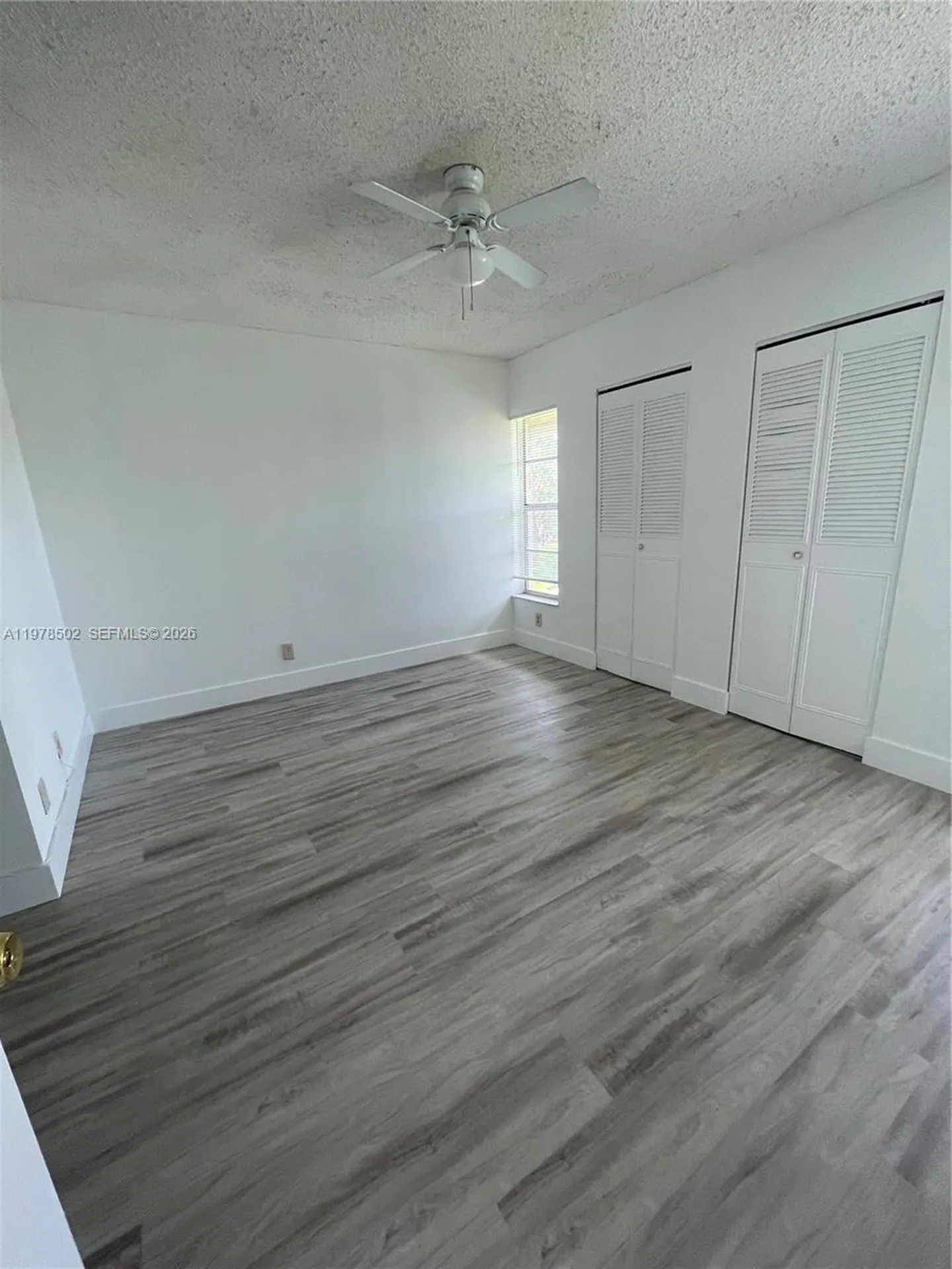 918 Twin Lakes Drive Coral Springs FL 33071