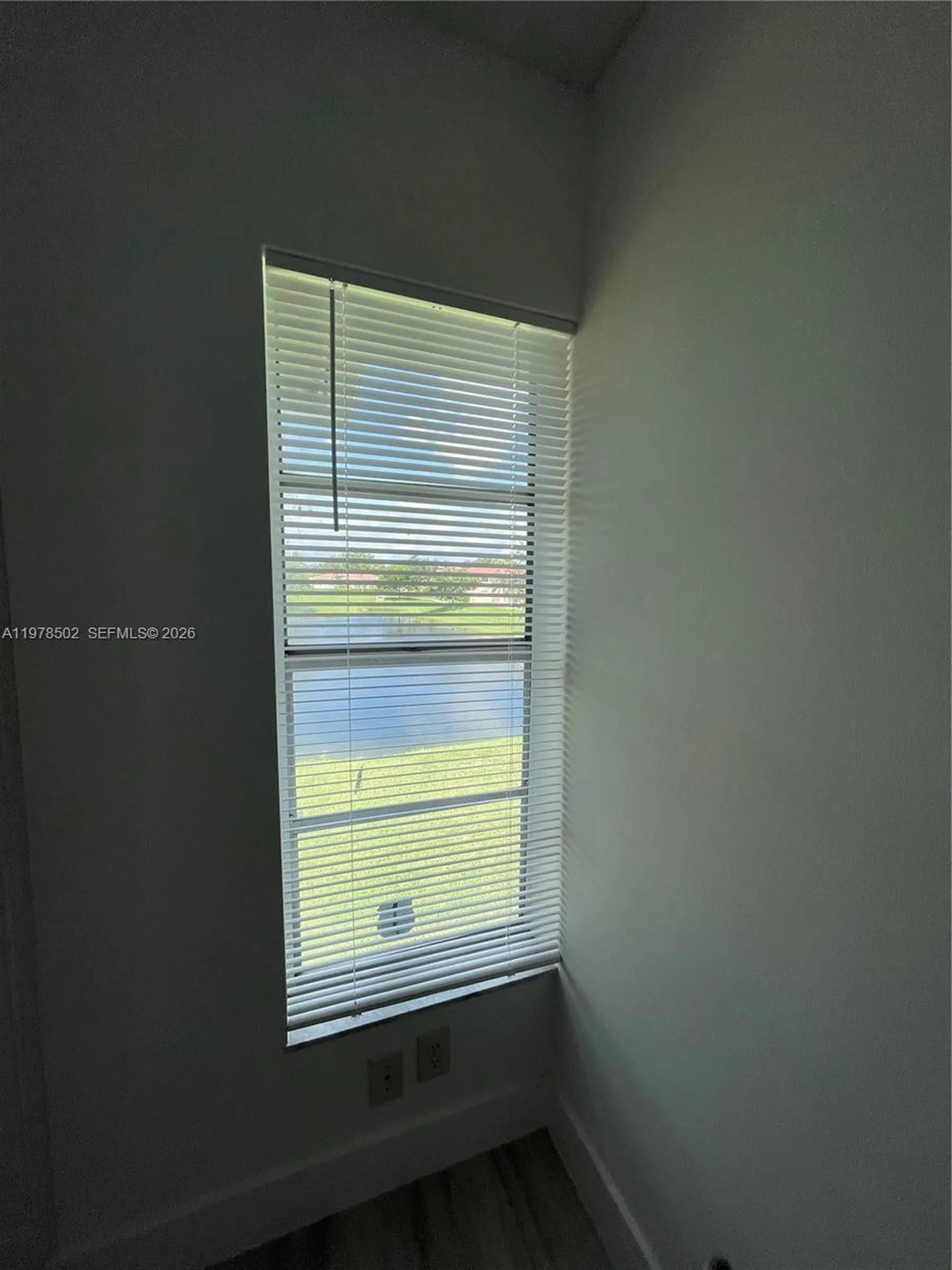 918 Twin Lakes Drive Coral Springs FL 33071