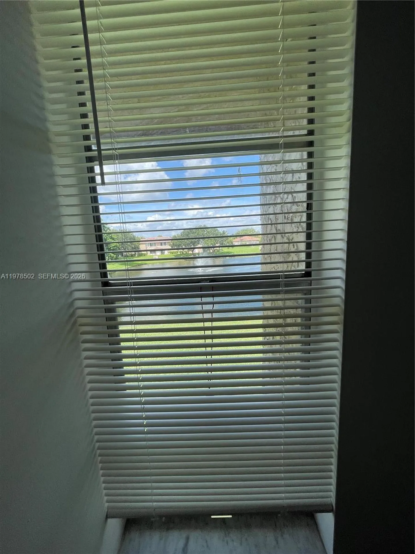 918 Twin Lakes Drive Coral Springs FL 33071