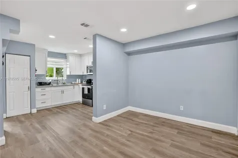 20934 SW 84th Avenue Cutler Bay FL 33189