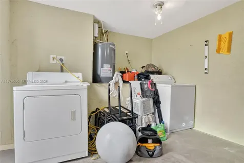20934 SW 84th Avenue Cutler Bay FL 33189