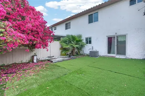 20934 SW 84th Avenue Cutler Bay FL 33189