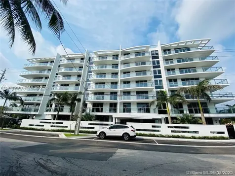 13800 Highland Drive North Miami Beach FL 33181