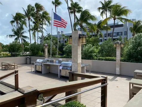 251 Crandon Boulevard Key Biscayne FL 33149