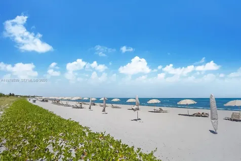 251 Crandon Boulevard Key Biscayne FL 33149