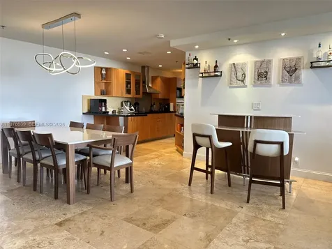251 Crandon Boulevard Key Biscayne FL 33149