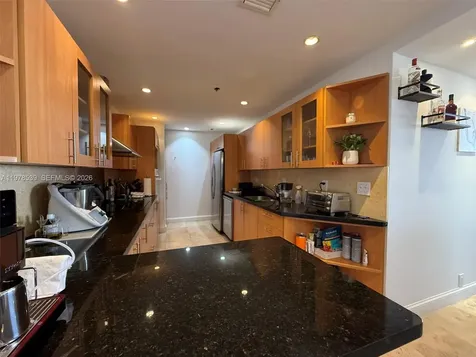 251 Crandon Boulevard Key Biscayne FL 33149