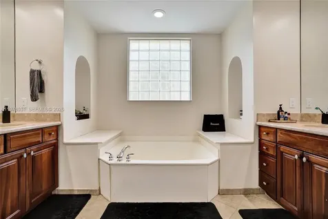 3402 Vanderbilt Drive Wellington FL 33414