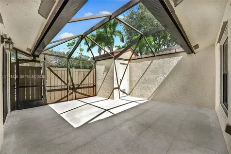 2616 N Carambola Circle N Coconut Creek FL 33066