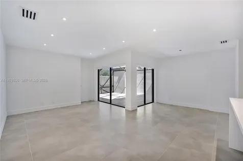 2616 N Carambola Circle N Coconut Creek FL 33066