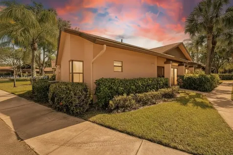 2616 N Carambola Circle N Coconut Creek FL 33066