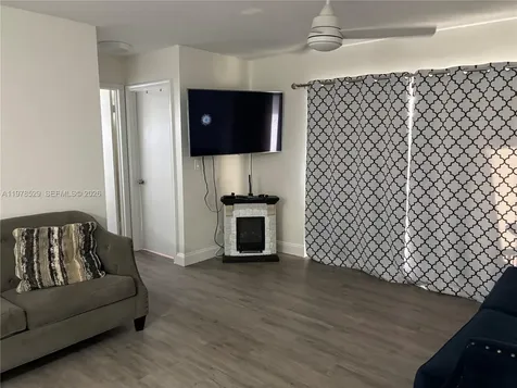 3615 NW 94th Avenue Sunrise FL 33351
