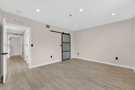 5101 N Miami Avenue Miami FL 33137