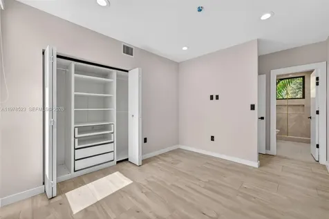 5101 N Miami Avenue Miami FL 33137