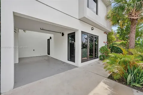 5101 N Miami Avenue Miami FL 33137