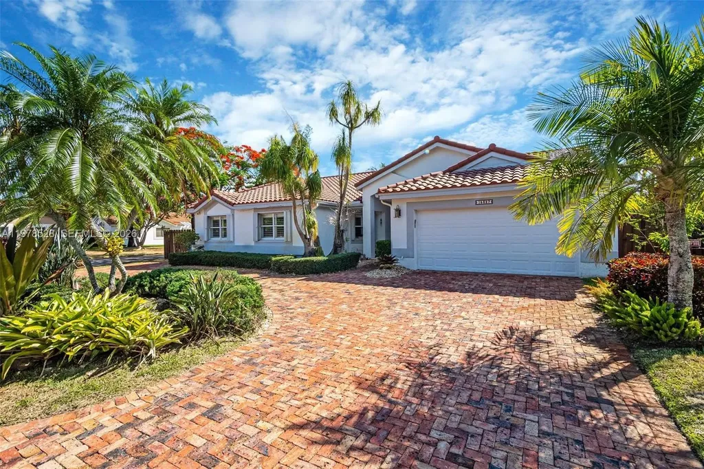 15327 SW 55th Terrace Miami FL 33185