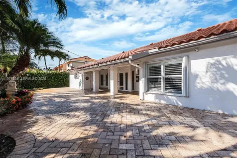 15327 SW 55th Terrace Miami FL 33185