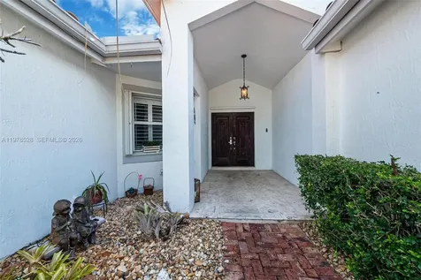 15327 SW 55th Terrace Miami FL 33185